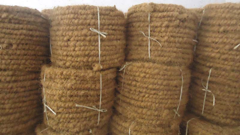Wings Curled Coir Rope, Size : Two Ply