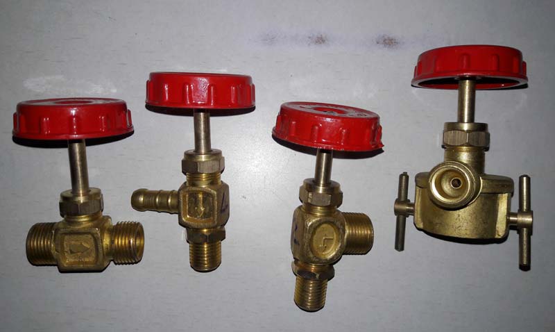 Plain Brass Gas Valves, Feature : Blow-Out-Proof, Casting Approved
