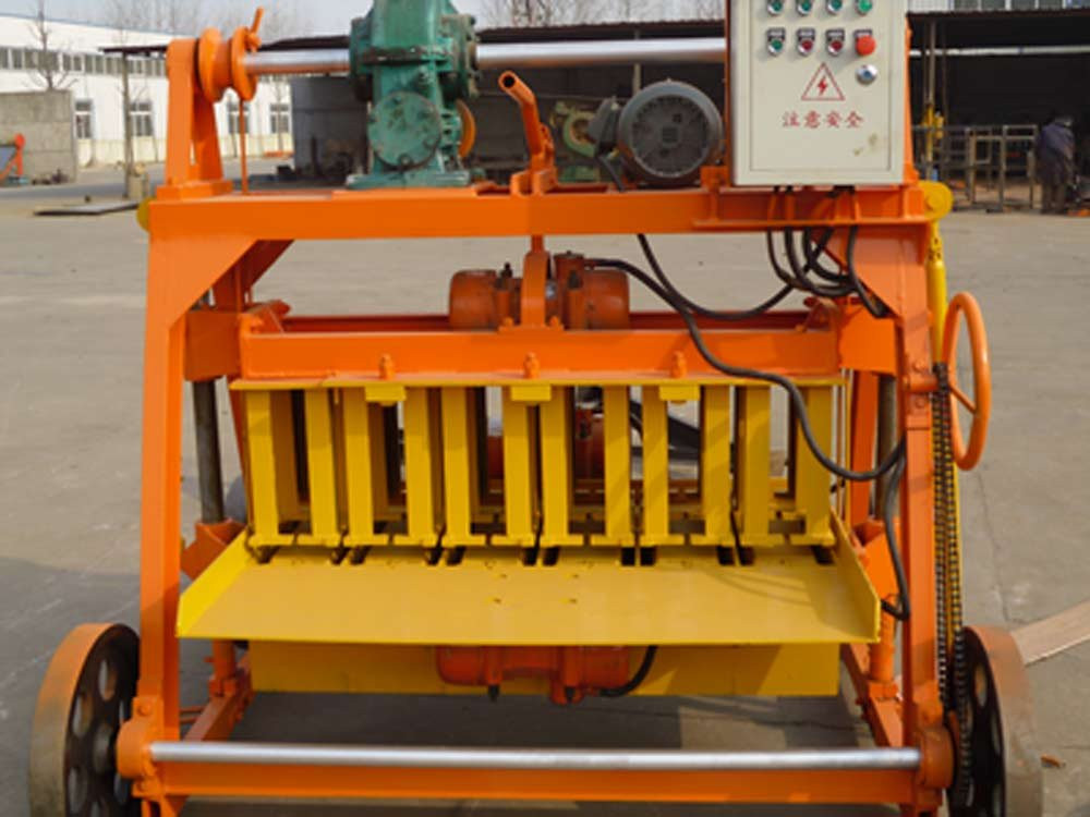 Mobile Block Making Machine