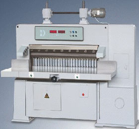 Paper Cutting Machine (QZ-1300C)