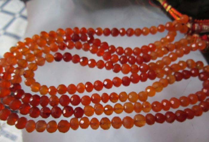 Carnelian Shaded Necklace