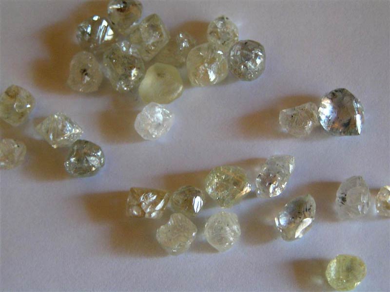 Cut and Uncut Diamonds