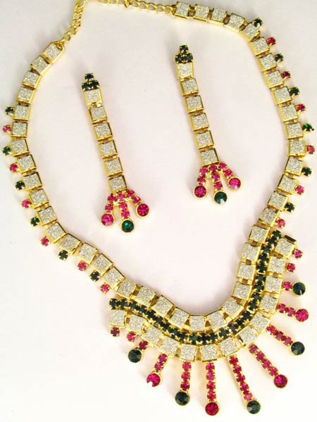 Glitter Necklace Set