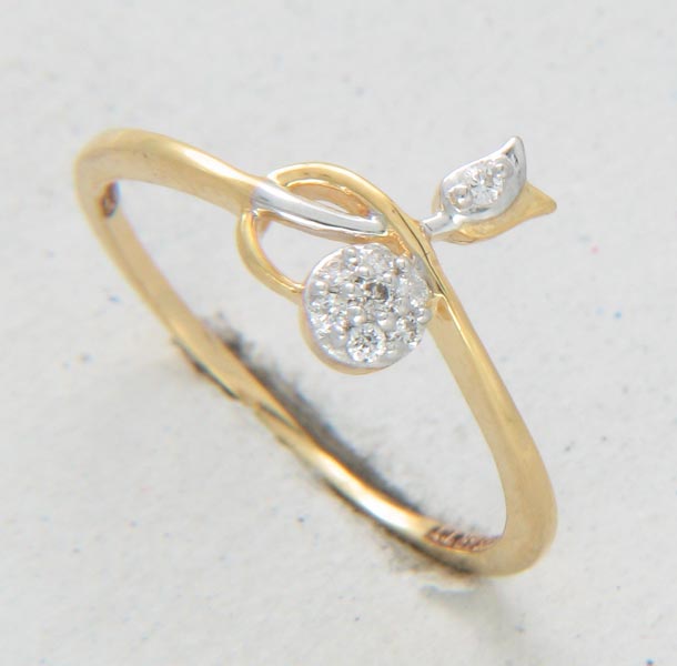 Stylish Ladies Ring