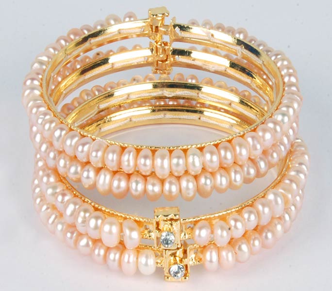 Dd Pearls Mumbai Button Freshwater Pink Color Pearls Bangles