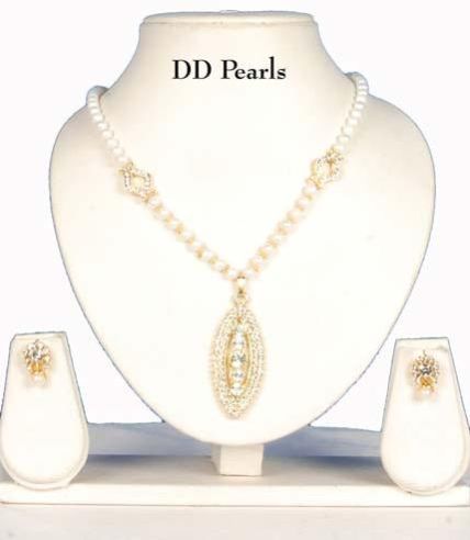 Pearl Necklace, Pendant Set