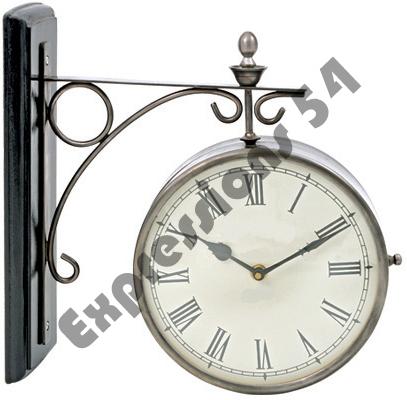 Expressions54 Station Clock