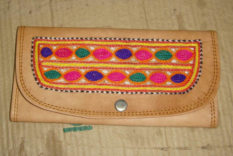 Mojari exporters Womens Wallets