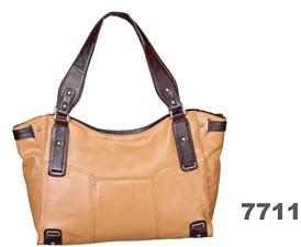 Ladies Leather Handbag, Size : Standard