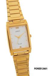 Mens Golden Chain Square Dial Watch