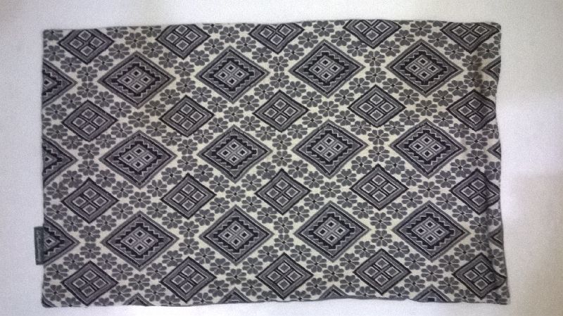 Cushion Covers Made of handwoven Jacquard Cotton