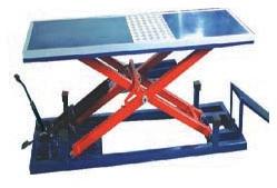Hydraulic Foot Operated Lift
