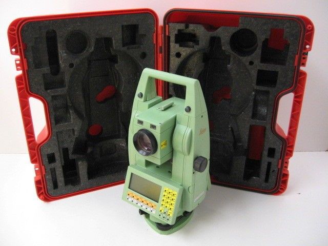 Used Prismless Total Station