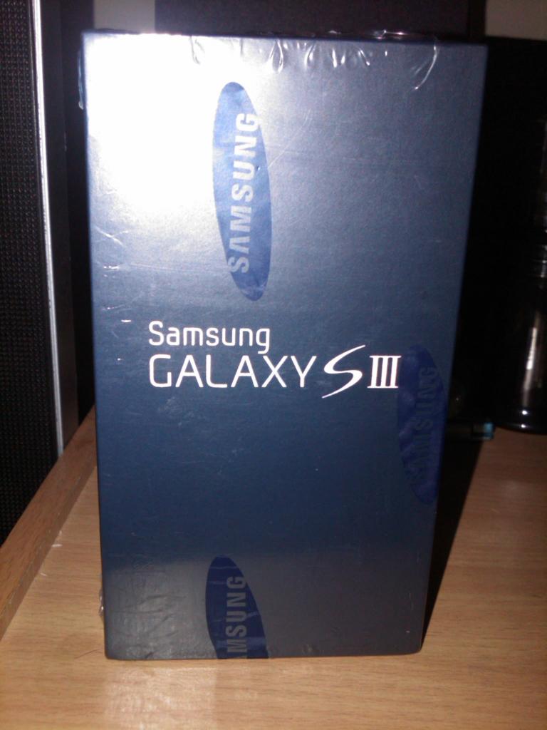 Samsung Galaxy S3 Mobile Phones