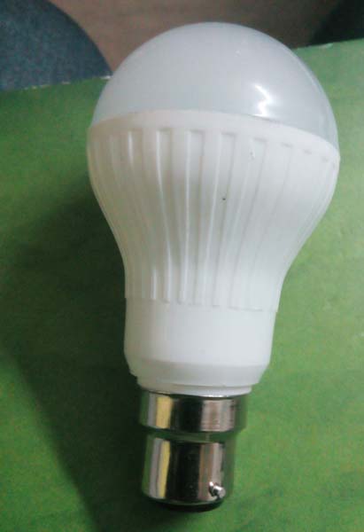 Super light dc led bulbs, Voltage : 5W, 7W