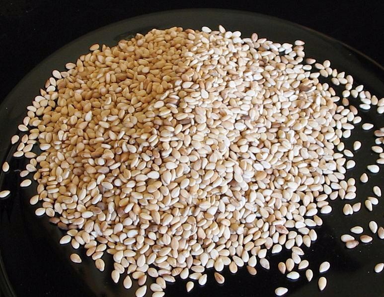 Buy Indian Sesame Seeds from Naks International Find Company contact detail...
