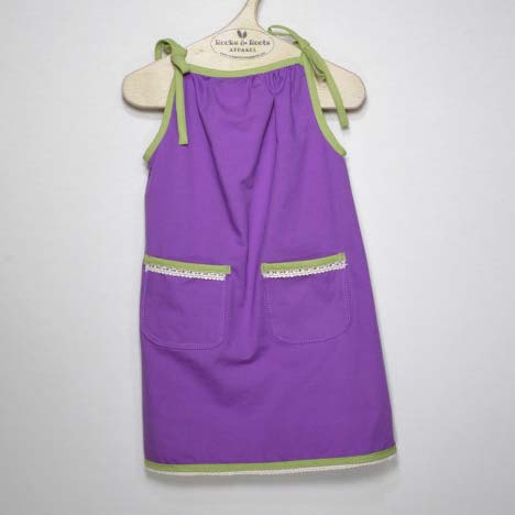 Cotton dress, light Raspberry with two pocket and Lime green accents
