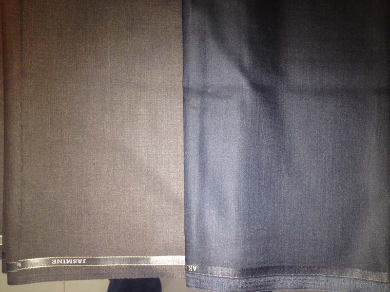 Poly Viscose Suiting Fabric
