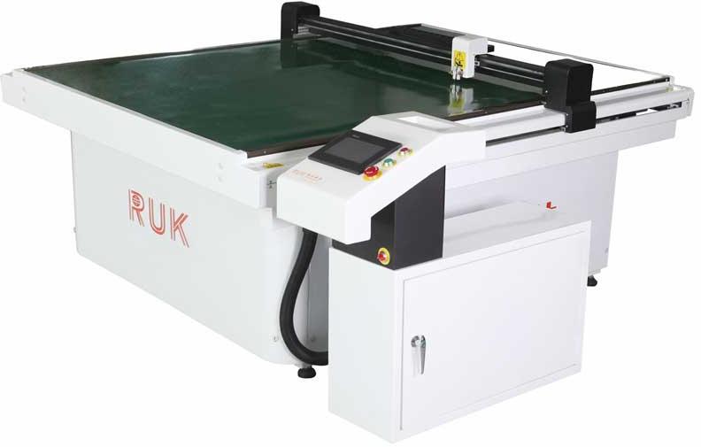 Footwear Pattern Cutter Machine