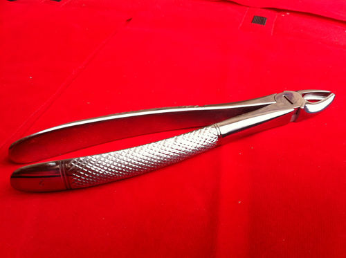 Tooth Extraction Forceps no.33 Dental, Implant, Oral