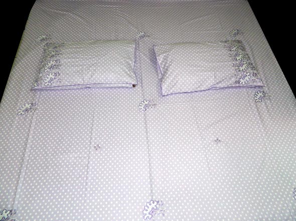 Mixed Smooth Silken Type Cloth Light Patchwork Bed Sheet