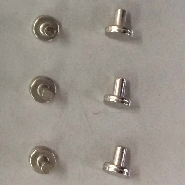 Veer tungsten contact points