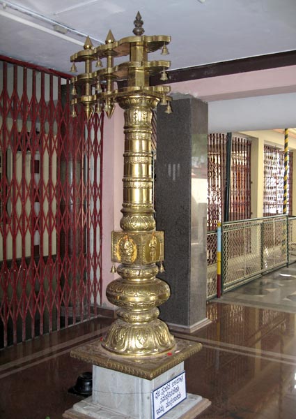 Temple Dwajasthambam