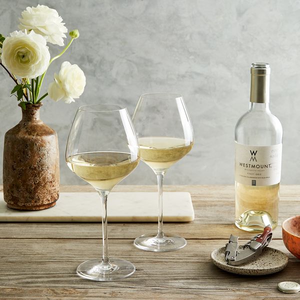 2 White Wine Glasses