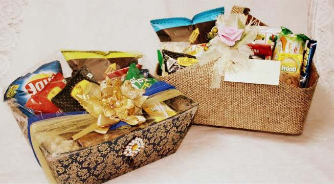 Food Gift Hampers Manufacturer in Pune Maharashtra India by Moments by
