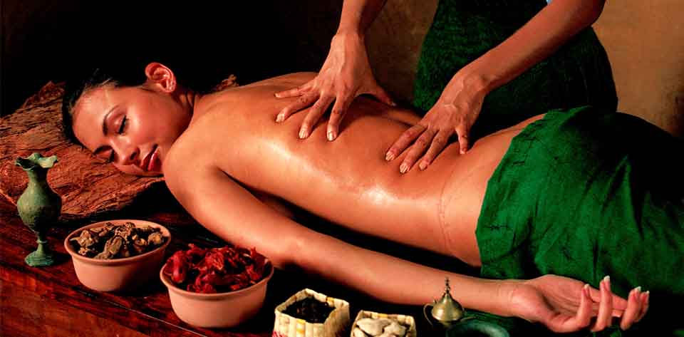 Abhyangam Massage