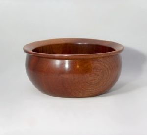 round wood bowl