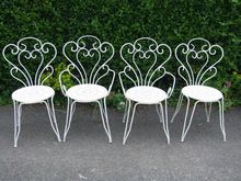 Vintage Metallic Stylish Garden Chair