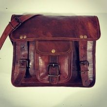 Leather messenger shoulder bag