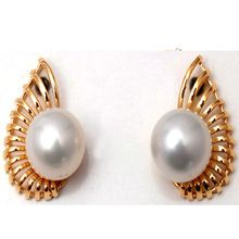 pearl centered solid gold earrings
