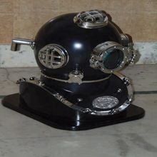 Nautical Black and white Diving helmet