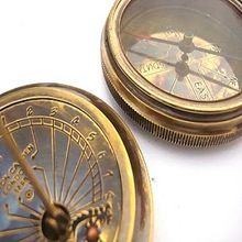 Pocket Hatton Garden sundial compass,brass sundial compass
