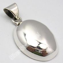 Fine silver oval shape pendant
