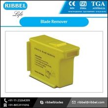 Surgical blade remover