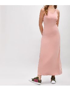 Scoop neck sleeveless maxi dress