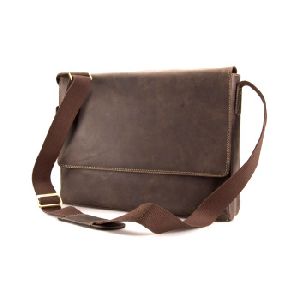 Retro Style Leather Messenger Bag