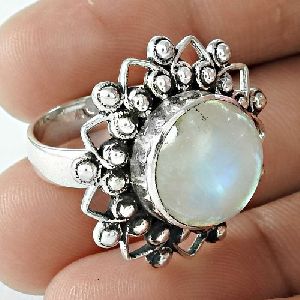Personable 925 Sterling Silver Rainbow Moonstone Gemstone Ring Jewelry