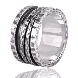 Oxidized 925 Silver Textured Spiner Band Ring