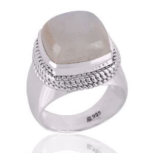 Rainbow moonstone Gemstone 925 Sterling Silver Ring