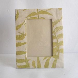 Hemp paper given real leaves impressions photo frame