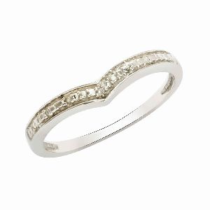 1 MM Round cut cubic zirconia band ring