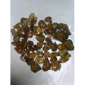 Bear quartz rough gem stone