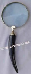 Horn Type Back Magnifying Glass
