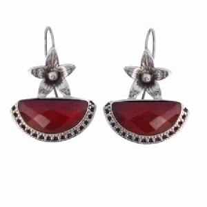 925 STERLING SILVER RED ONYX FLOWER DESIGN HAND CRAFTED WOMEN\'S EARRINGS