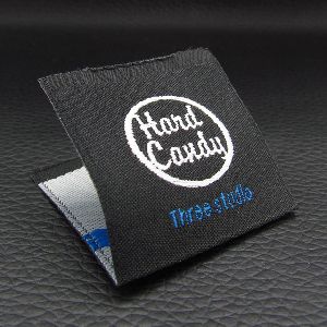 Center Fold Woven Labels
