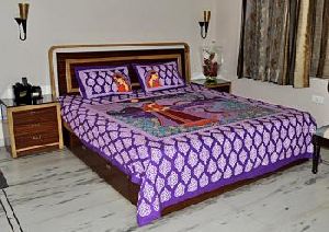 Indian Traditional Printed Double Bedspread With Pillow Covers